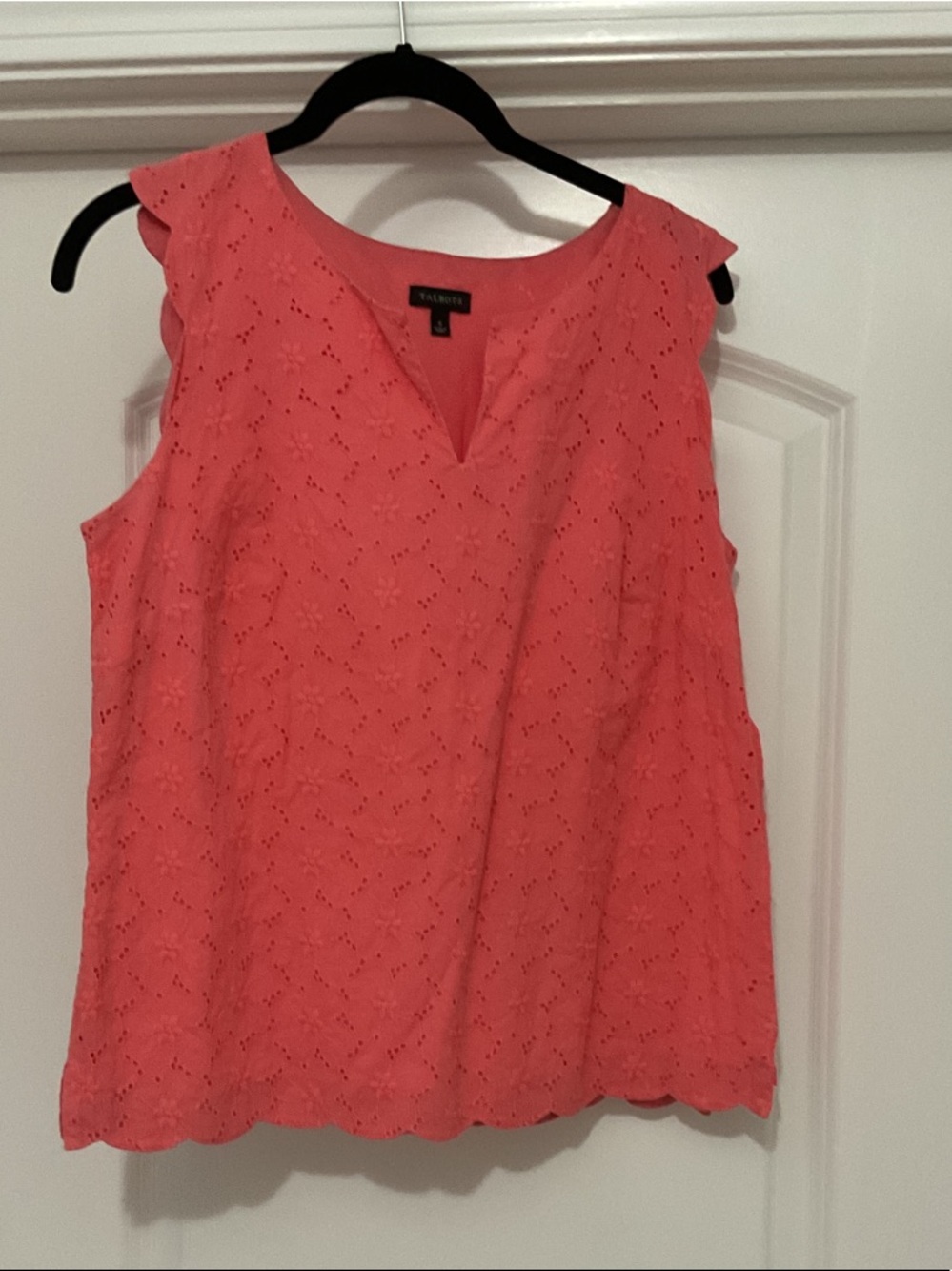 Talbots Coral Eyelet Sleeveless V-Neck Camisole